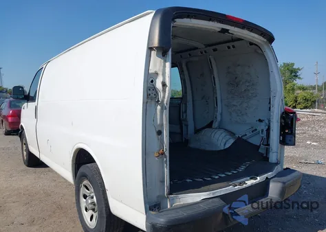 2014 Chevrolet Express G1500 Work Van из США, поврежденный, VIN 1GCSGAFX9E1110206
